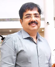 Chairman's Photo